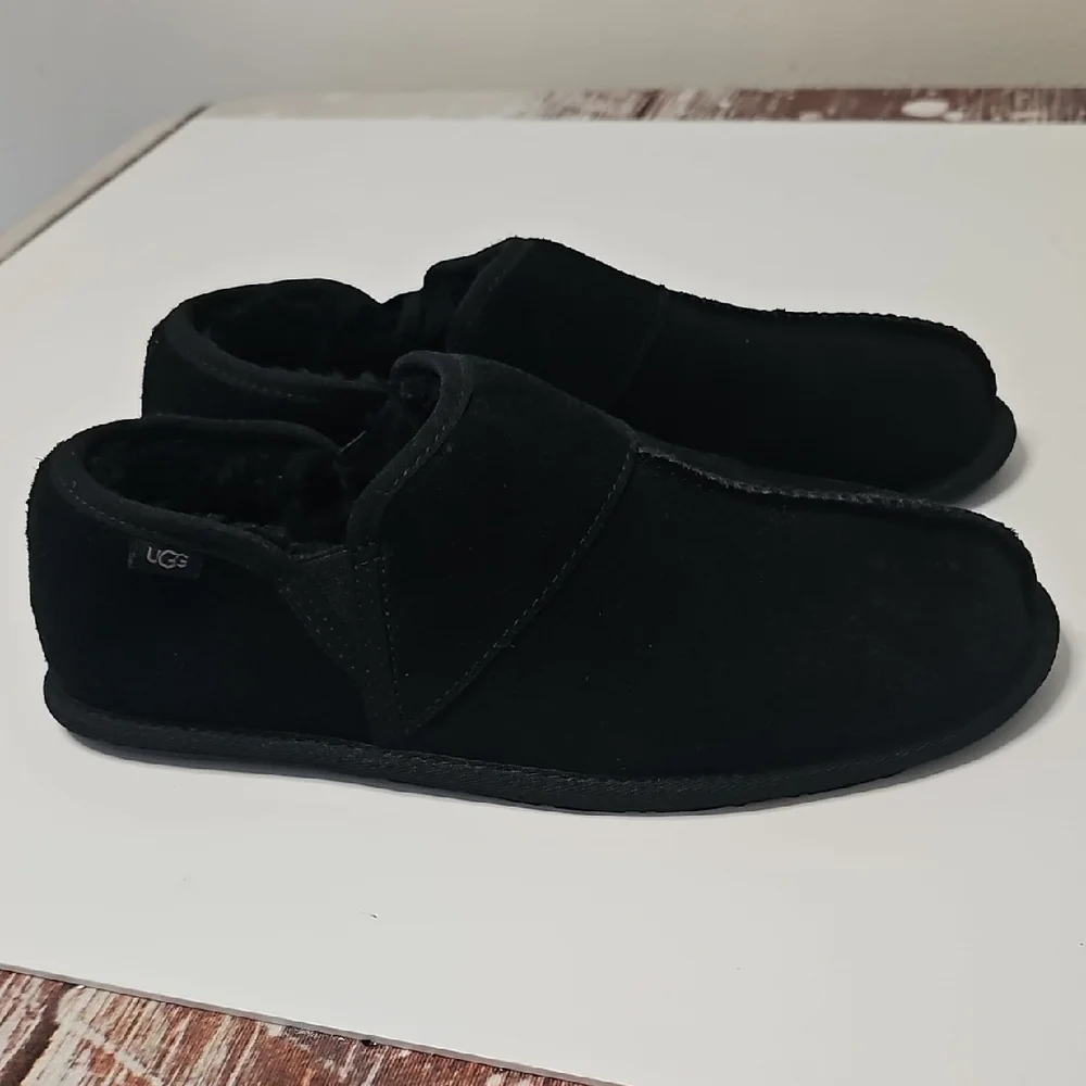 UGG‎ Leisure Faux Fur Slipp mens Size 9